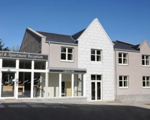 Pinehurst Lodge Hotel - Aberdeen Hotels in Dyce