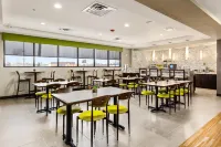 Best Western Plus Philadelphia-Pennsauken Hotel - parking