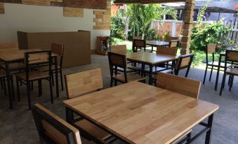 Lang Bien Homestay