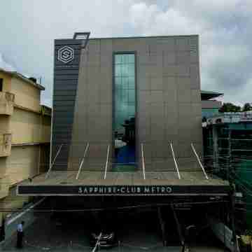 Sapphire Club Metro Hotel Exterior