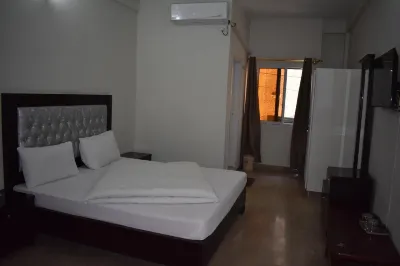 Hotel Sky Inn Hotel in zona The Raja Bazaar