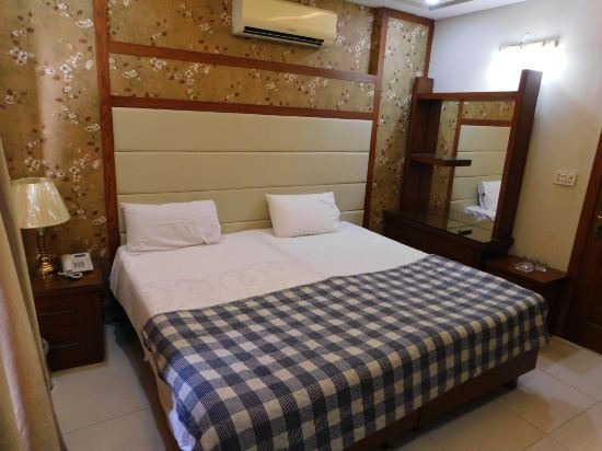 Yasir Broast Hotel