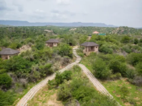 Hampi Heritage and Wilderness Resort - Junglelodges Hotels in Bellary