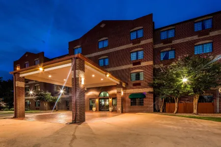 Best Western Plus the Woodlands