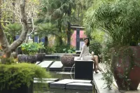 Hotel Santika Premiere Ice - BSD City Hotels in der Nähe von The Icon BSD City Cluster Simplicity