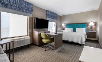 Hampton Inn & Suites Louisville East