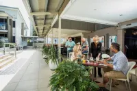 Ramada by Wyndham Hervey Bay - breakfast