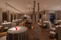 Borgo I Tre Baroni - Spa Suites & Resort فنادق في Pratovecchio Stia