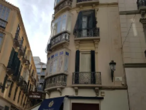 オスタル ラリオス マラガのホテル