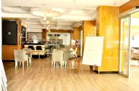 Magi Apart Hotel - Condos
