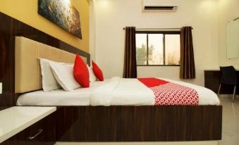 OYO 27851 Hotel Xpress