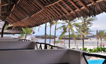 Barracuda Inn Resort