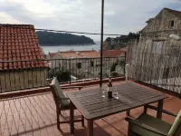 Apartment Saul