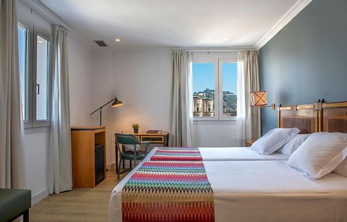 Hotel Don Curro