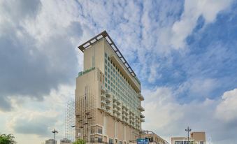 Holiday Inn Gurugram Sector 90