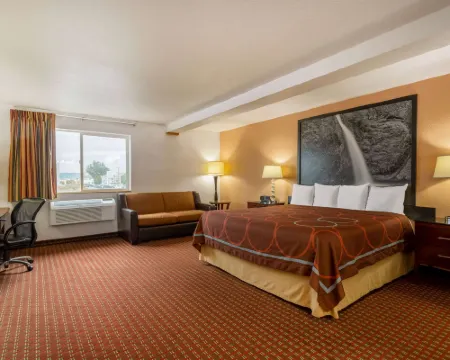 Super 8 by Wyndham the Dalles or Hotels in The Dalles