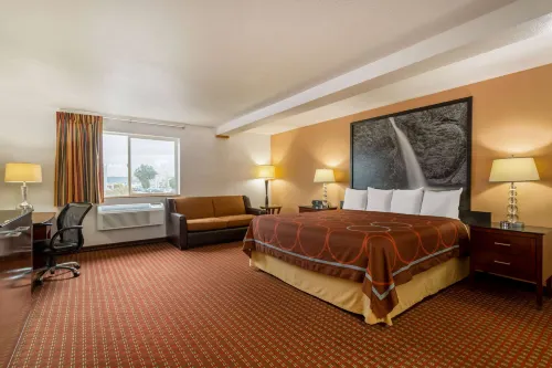 Super 8 by Wyndham the Dalles or Hotels in The Dalles