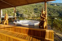 Manaspark Deluxe Hotel - Romantic