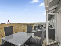 "Meglena" - 50m from the Sea - 4-Star