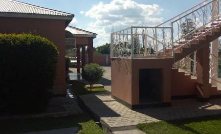 Kamuboola Lodge - Housity