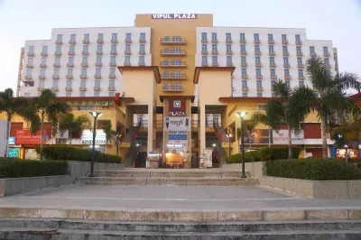 Hotel Grand 81 Hotels near Surajkund lake