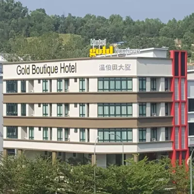 Gold Boutique Hotel Hotel dekat Kuil Lipan