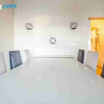 Vibrant Flat in Atasehir with Central Location Others