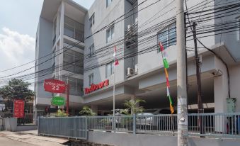 RedDoorz Plus @ Dago Pojok 3