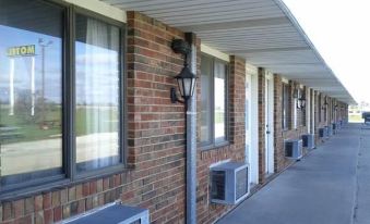 Paxton Inn Motel