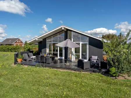 "Gudmunda" - 200m to the Fjord