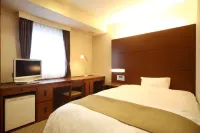 Work Hotel Takatsuki Hotels in Хіраката