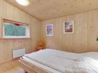 "Eljena" - 600m from the Sea Hotels in Jerup