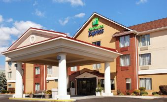 Holiday Inn Express & Suites Knoxville-North-I-75 Exit 112