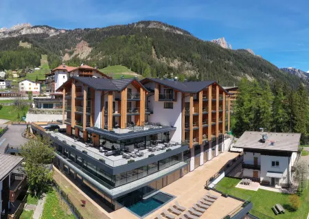 Alp Sport Hotel Ciampedie