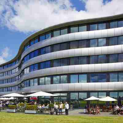 Aviator Hotel Exterior