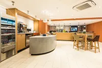 Holiday Inn 蘭開斯特 - 酒吧