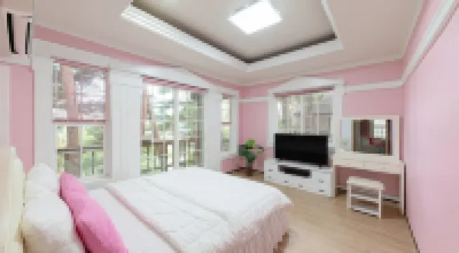 Hoengseong Lovestar in Forest Pension