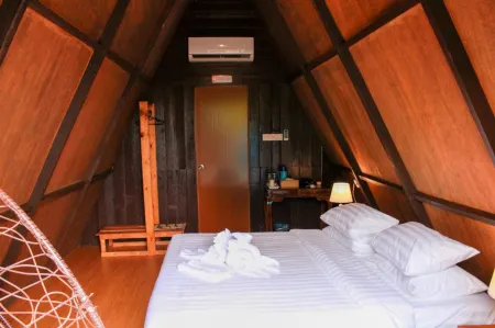Rustcamps Glamping Resorts
