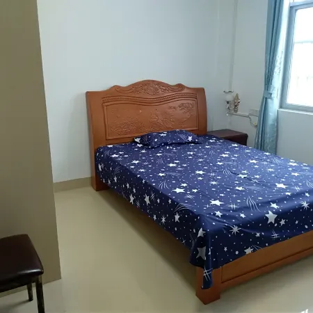 Enzhula Homestay (Heping Street)