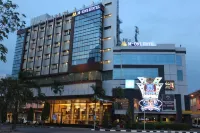 M One Hotel Hotels in Batu Ampar