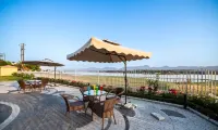 Parijat Lake Resort by GoldMark, Madhai- Satpura National Park Hotel di Sarangpur