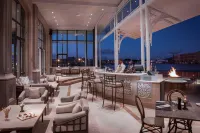 Labourdonnais Waterfront Hotel - Bares
