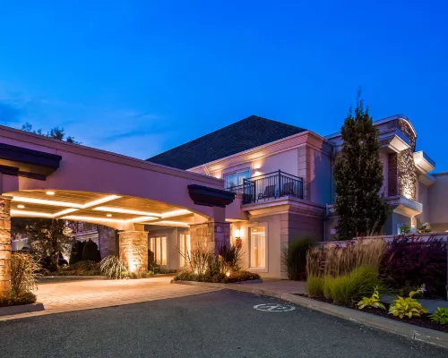 Best Western Premier Hotel Aristocrate Hotels near Skyspa