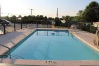 Jameson Inn - Perry - Uima-altaat