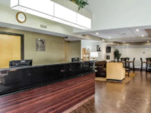 Sleep Inn & Suites Hotels in Bensalem