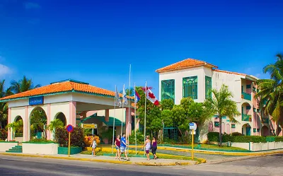 Hotel Los Delfines