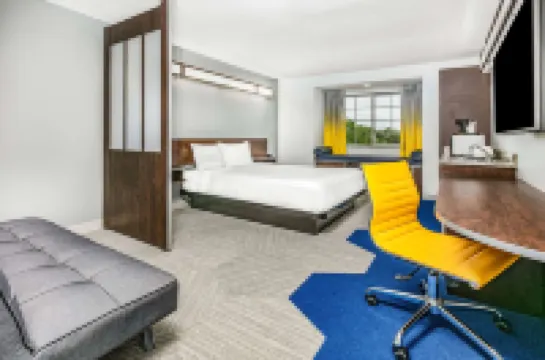 Microtel Inn & Suites by Wyndham Austin Airport