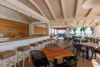 Malia Bay Beach Hotel & Bungalows - bar