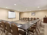 Country Inn & Suites by Radisson, Eagan, MN Hotels in Eagan