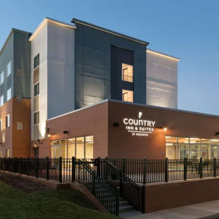 Country Inn & Suites by Radisson, Charlottesville-UVA, VA